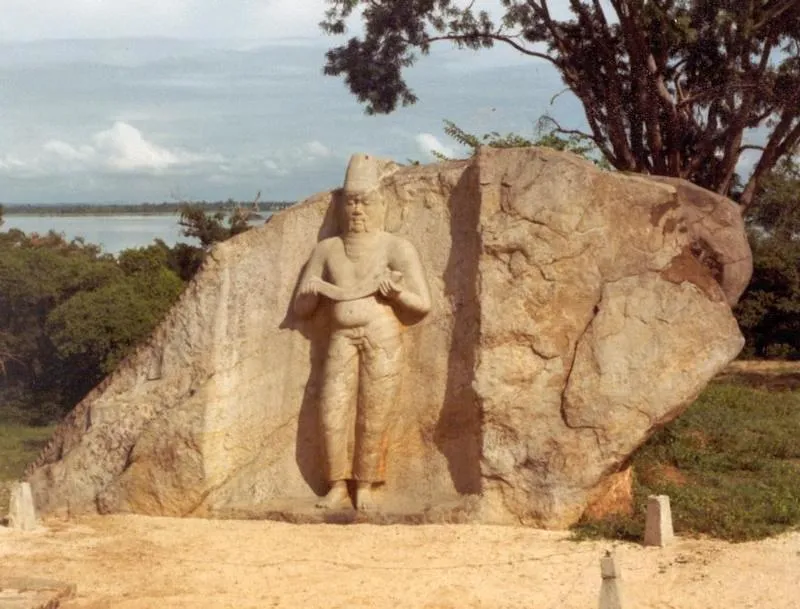 Palustya statue at Polonnaruwa 1 9474287476 b937e09d3c c