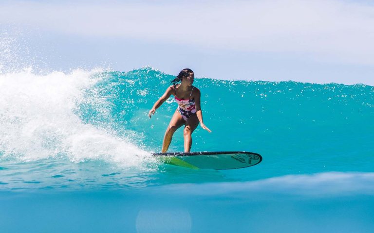 Blog Surfer Girl4 2x 4f749f41 ca74 4fa4 b7b7 0266cb22e3b8