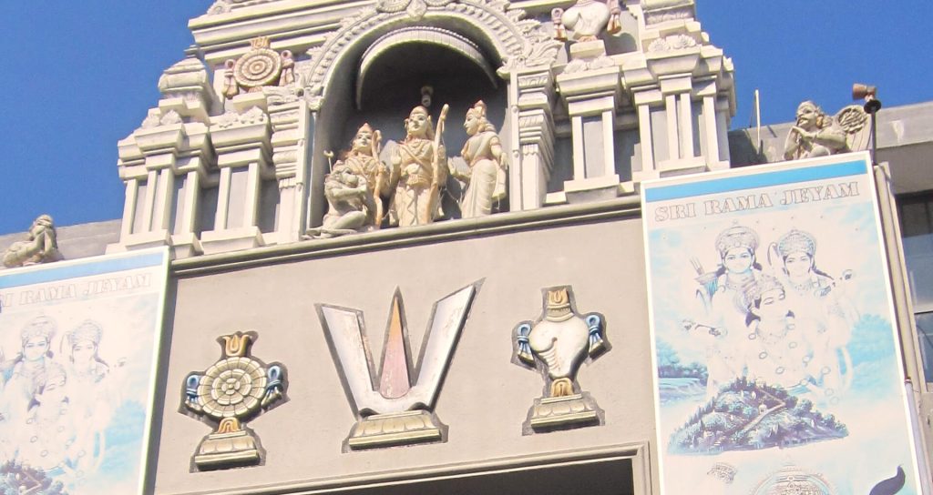 Panchamuga Anjaneyar Temple Colombo 1 Panchamuga Anjaneyar Temple Colombo - Gleeam Pearl Tours